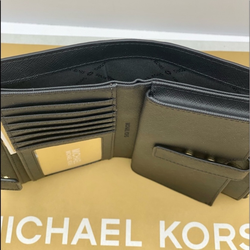 Michael Kors Wallet Wristlet Black - Picture 7 of 10
